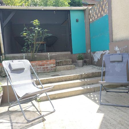 Villa La Lillebonnaise Meuble Au Coeur De Lillebonne Extérieur photo