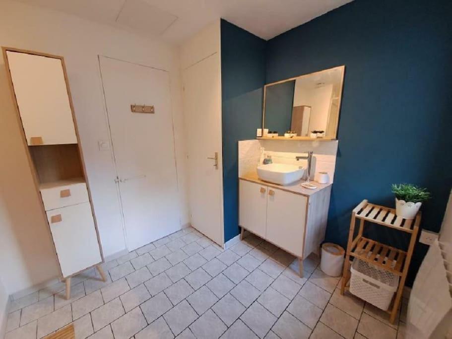 Villa La Lillebonnaise Meuble Au Coeur De Lillebonne Extérieur photo