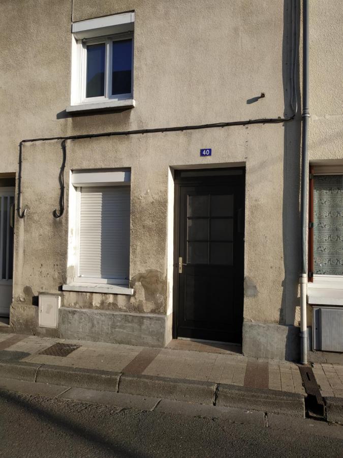 Villa La Lillebonnaise Meuble Au Coeur De Lillebonne Extérieur photo
