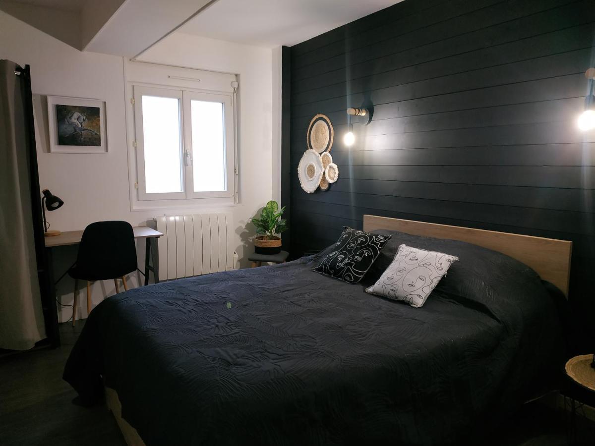 Villa La Lillebonnaise Meuble Au Coeur De Lillebonne Extérieur photo